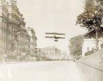 Claude Grahame-White lands his Farman airplane on Executive Avenue by U.S. Army Air Corps, 2nd Photo Section